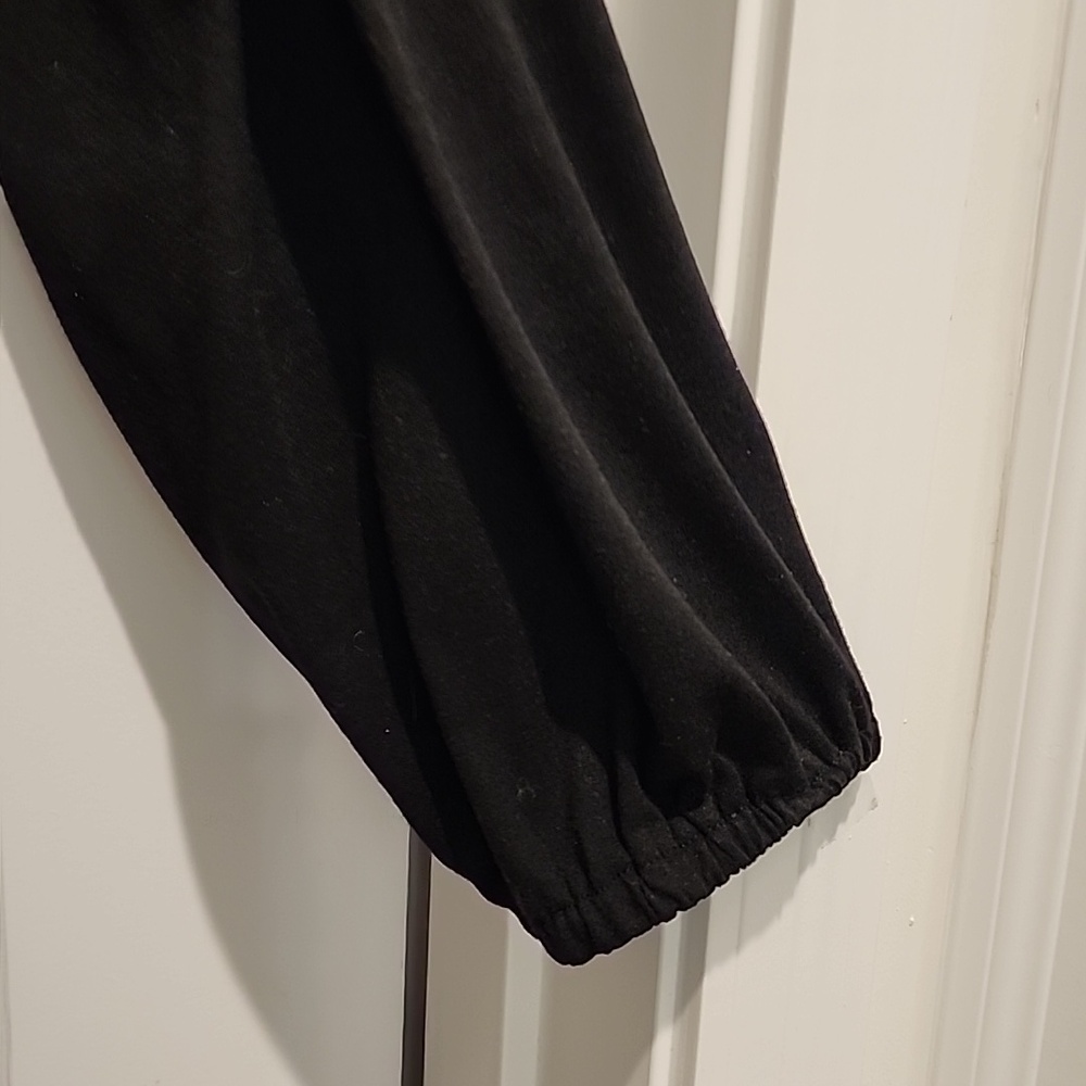 Bloomchic Black Long Sleeve Top With Flatteting Diagonal Ruffle Detail 1x - Picture 6 of 6